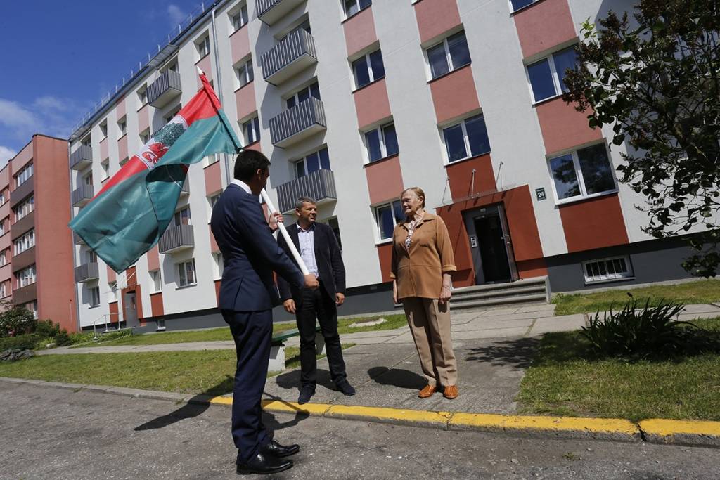 FOTO: Sveic Latvijas energoefektīvākās mājas