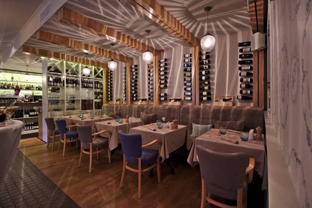 Rīgā atklāts vēl viens Vidusjūras virtuves restorāns Riviera