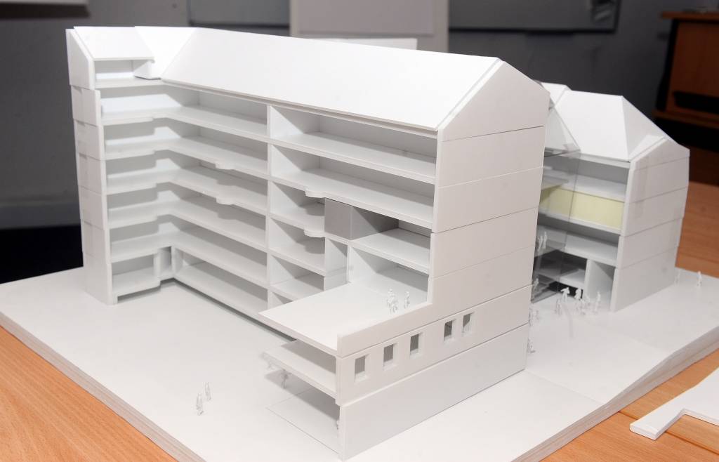 Prezentē Rīgas Biznesa skolas ēkas pārbūves koncepciju