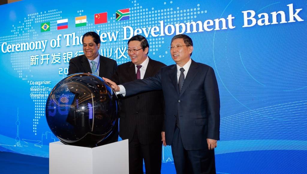 Durvis ver jauna BRICS attīstības banka