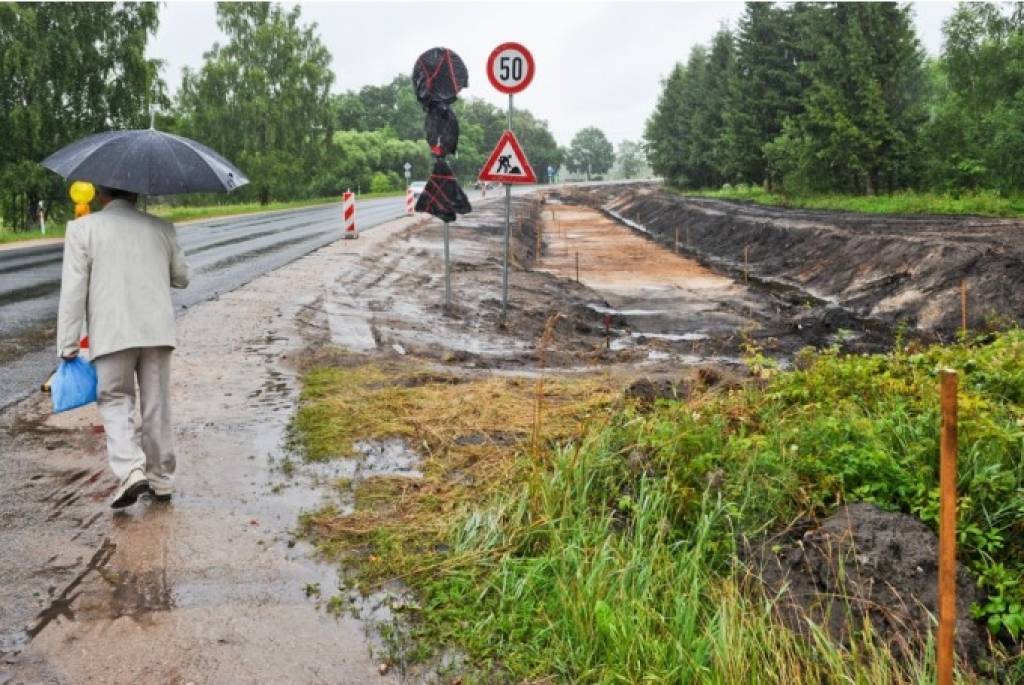 Ceļinieku vietā vien vīngliemeži
