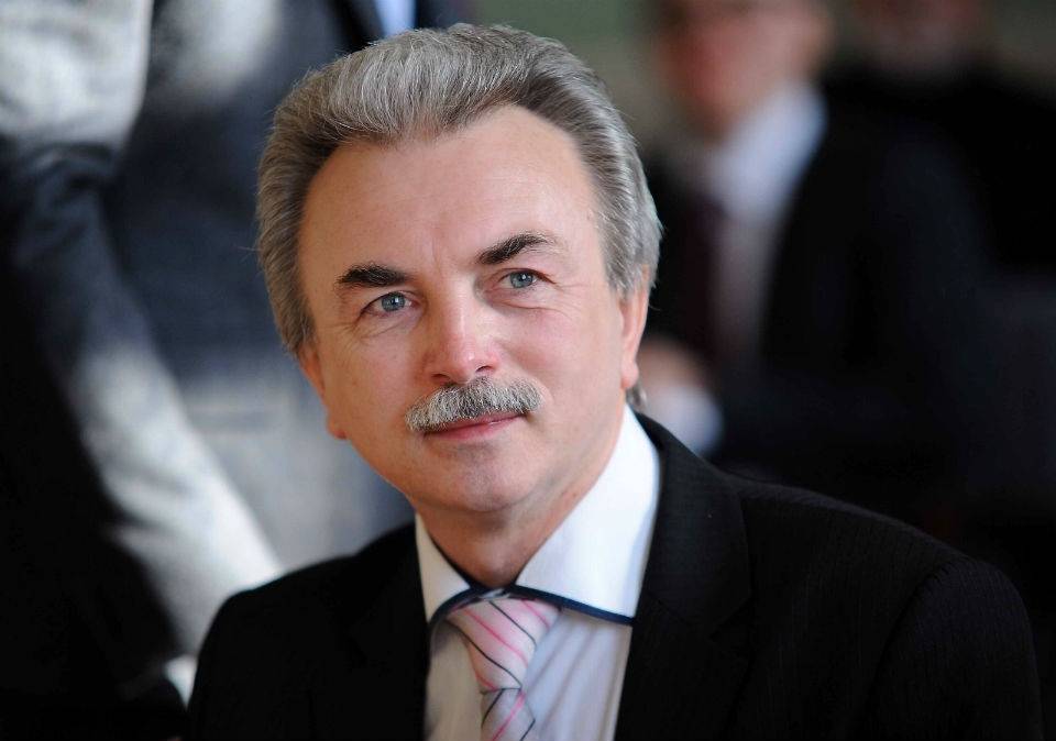 Kūtris uzticas tiesai, kas ar piespiedu darbu sodījusi netikļus