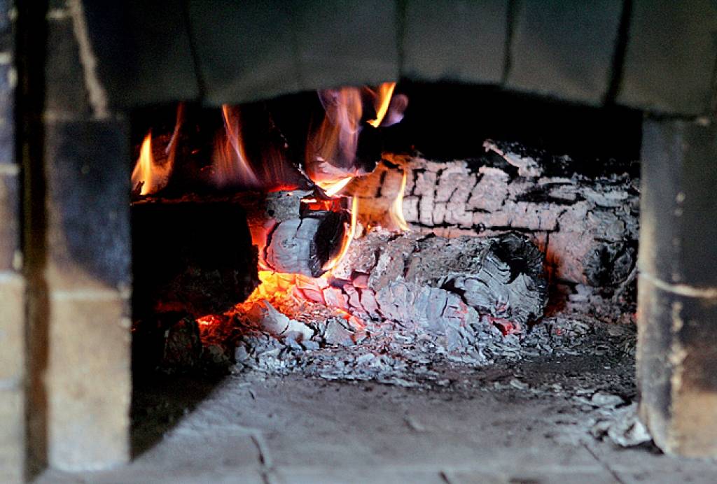 Jūlijs ir īstais brīdis būvēt krāsnis un kamīnus