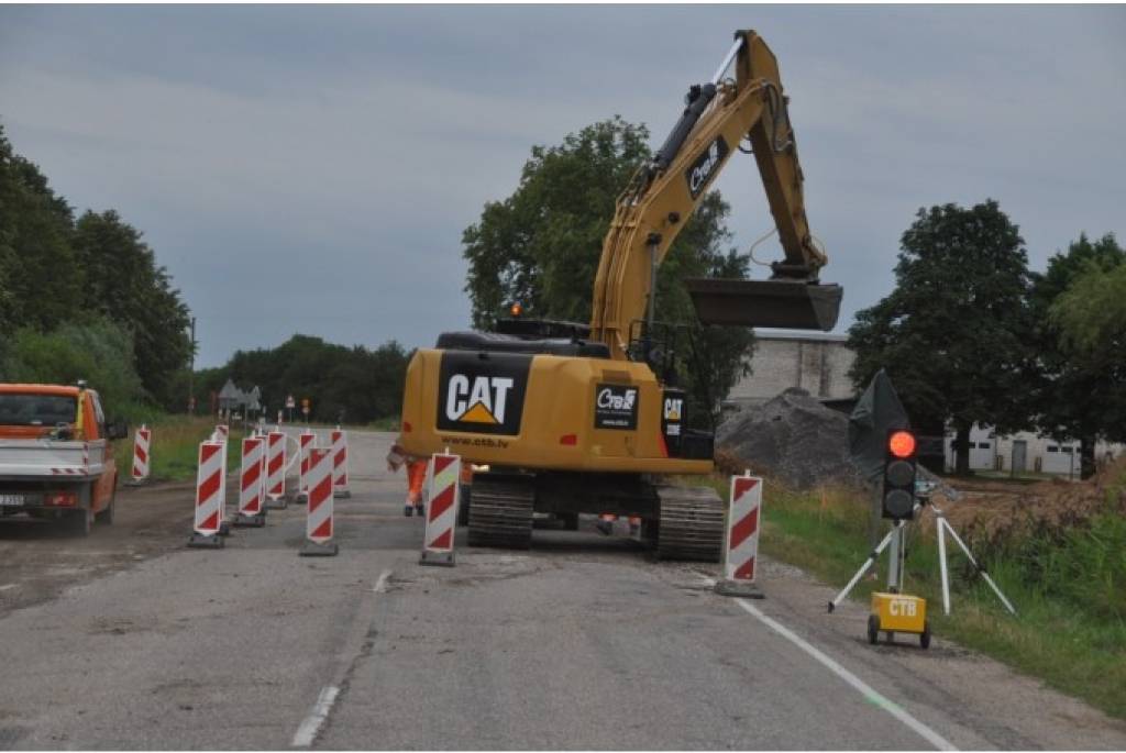 Valsts ceļu remontējot, pašvaldības – bojā 