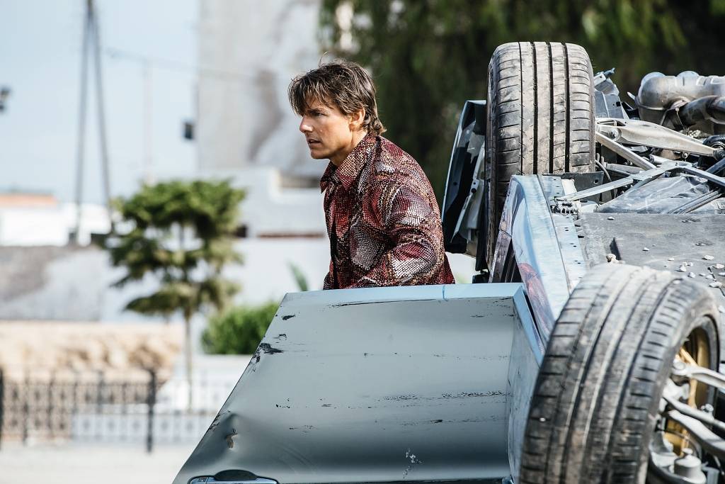 Filmas Neiespējamā misija: Slepenā nācija recenzija. Toma Krūza neprātīgā misija