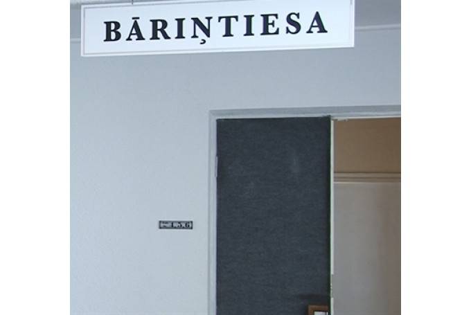 Piecām pašvaldībām jāpārskata bāriņtiesu darbinieku atbilstība