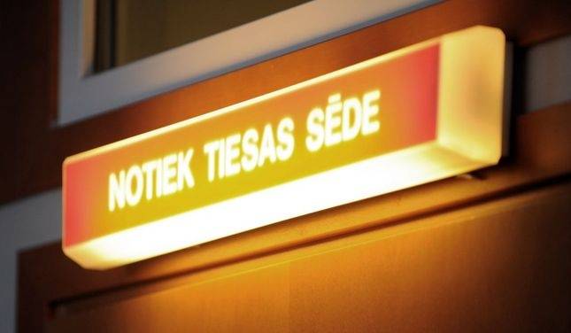 VBTAI: Liepājas bāriņtiesai bijis zināms, ka seksuāli aizskartajai meitenei ģimenē nav labvēlīgi apstākļi