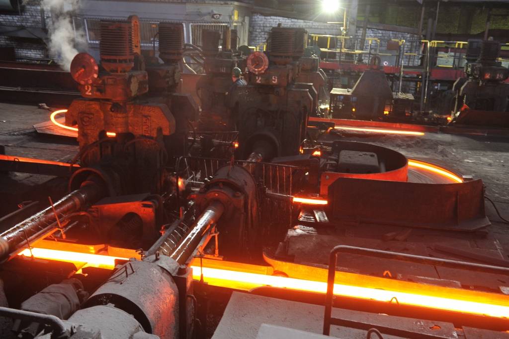 Papildināts ar FOTO - Dienas tēma: Metalurgs meklēs jaunus produktus 