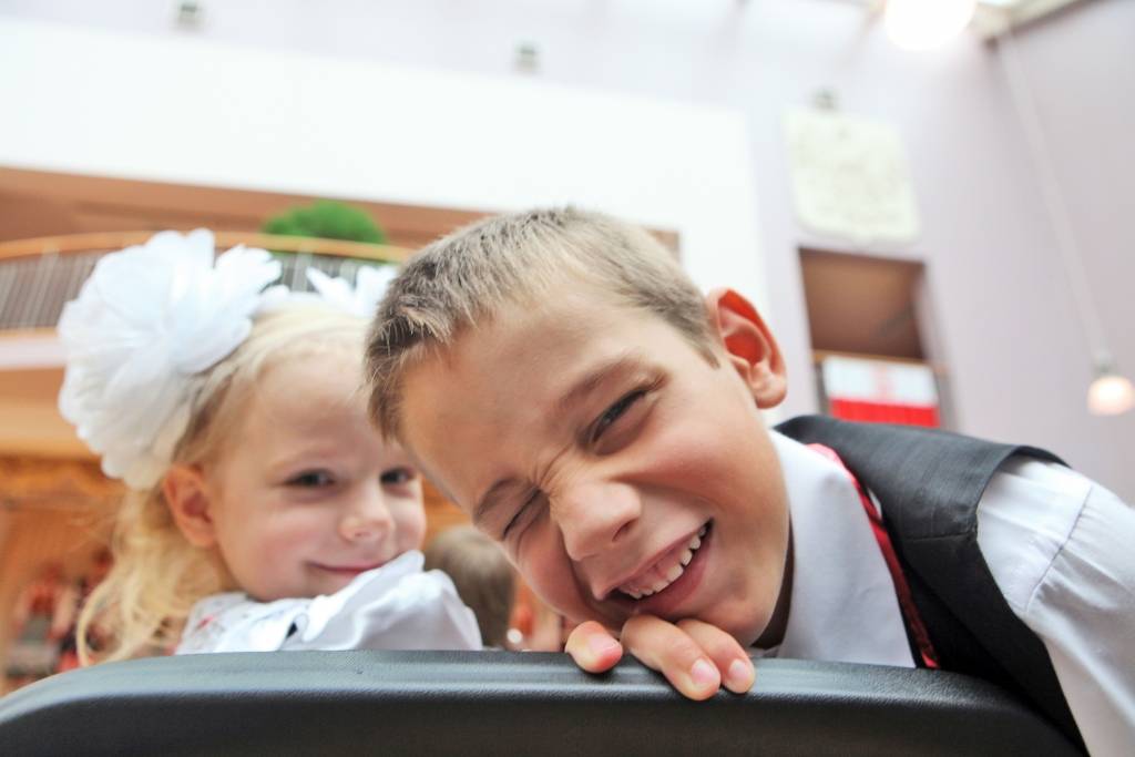 Valmieras stikla šķiedra iepriecina darbiniekus ar finanšu «šprici»