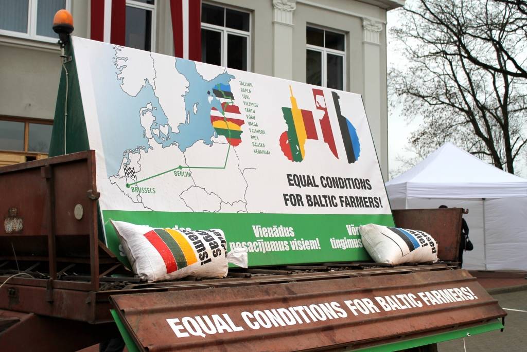 Latvijas zemnieki gatavojas piedalīties vērienīgā protesta akcijā Briselē