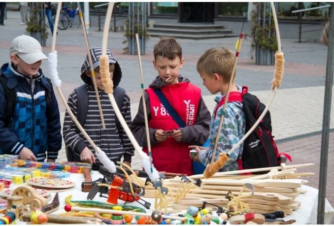 Rožu laukumā notiks Ātruma festivāla tirdziņš