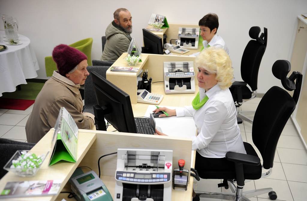 Kurās nozarēs ir visaugstākais atalgojums?