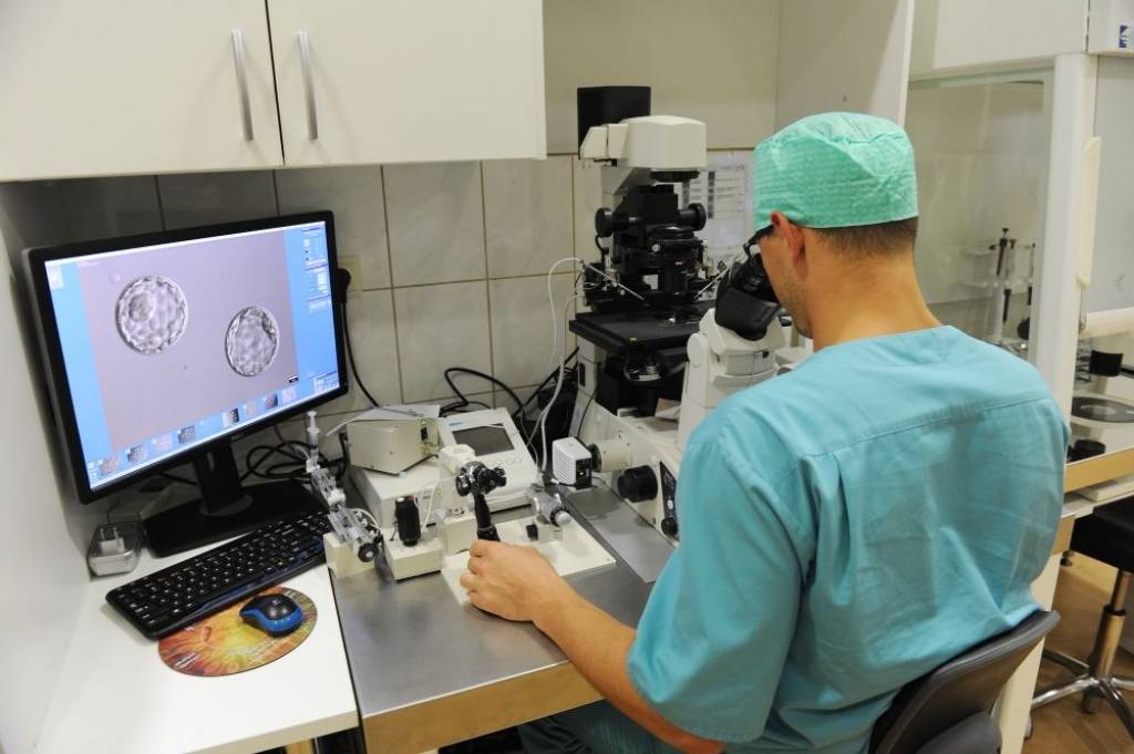 Bērni dzimst, statistika - nepilnīga