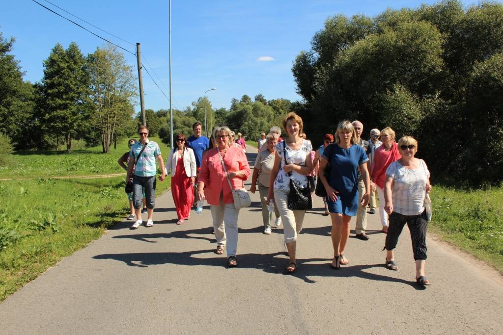 Durbenieki bauda Latgales kultūrvēsturisko mantojumu un dabas ainavas