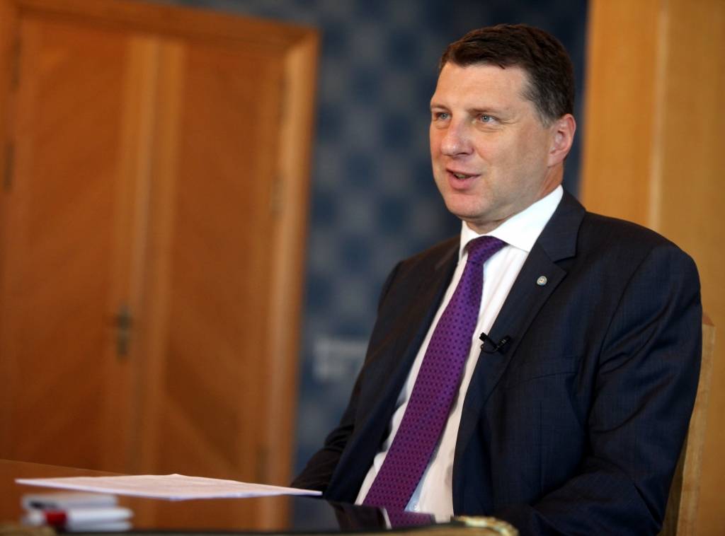 Vējonis pārliecināts par daļas emigrējušo tautiešu atgriešanos Latvijā