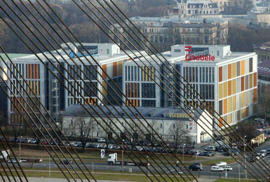 Papildināta - Parlamentārās izmeklēšanas komisija: Citadeli varēja pārdot par lielāku cenu