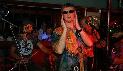 Roberts Gobziņš un grupa "Resnie putni"