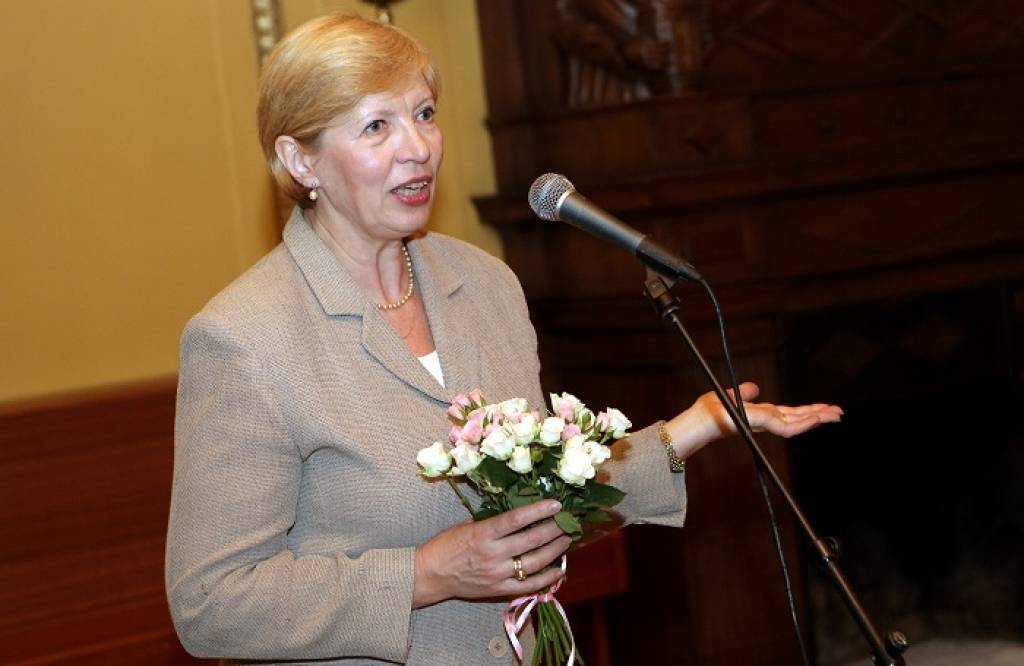Jaunizveidotajā Saeimas ģenerālsekretāra amatā apstiprināta Karina Pētersone