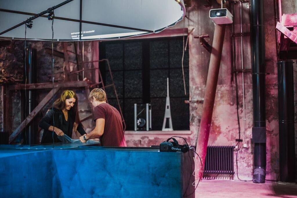 Latvijas ekspozīcijas World Without Architect? atklāšana Tallinas Arhitektūras Biennālē