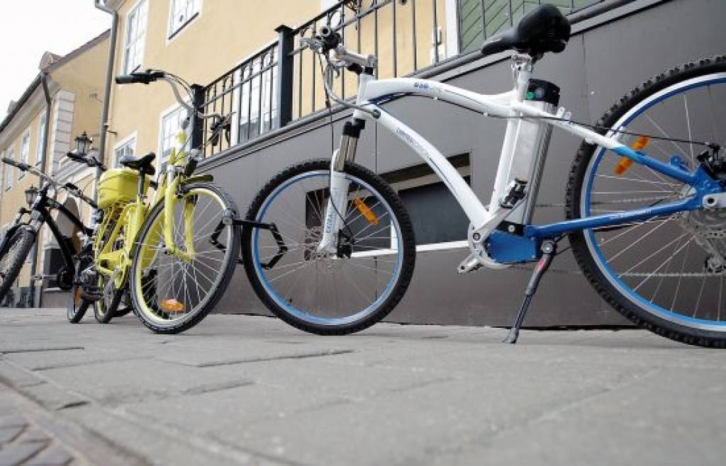Elektrovelosipēds. Starp motorolleri un pilsētas divriteni