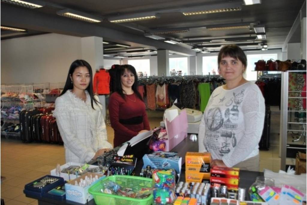 Ķīniete Aizkrauklē atver veikalu 