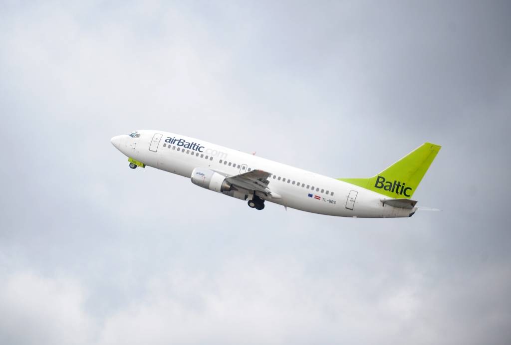 SM: stratēģiskā investora piesaiste airBaltic joprojām turpinās