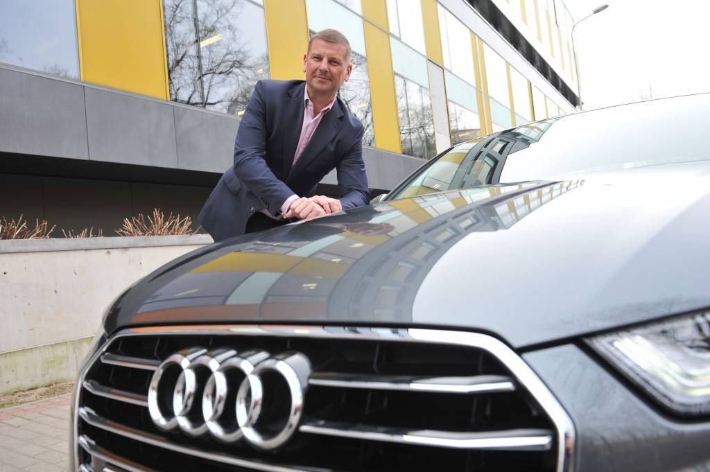 Finanšu pakalpojumu cenas augušas 