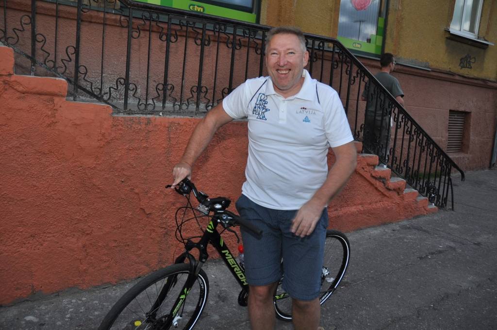 FOTO: Dodas "Liepājas velo vasaras 2015" noslēguma braucienā