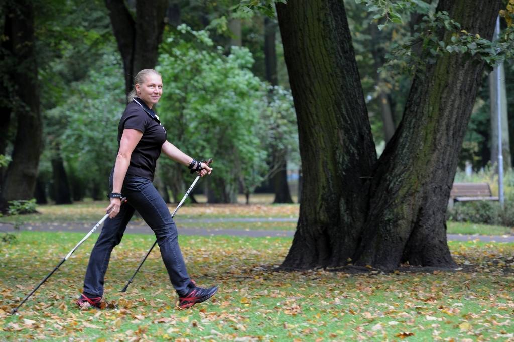 Sākam biznesu: Sēdoša darba darītājus radina izkustēties 