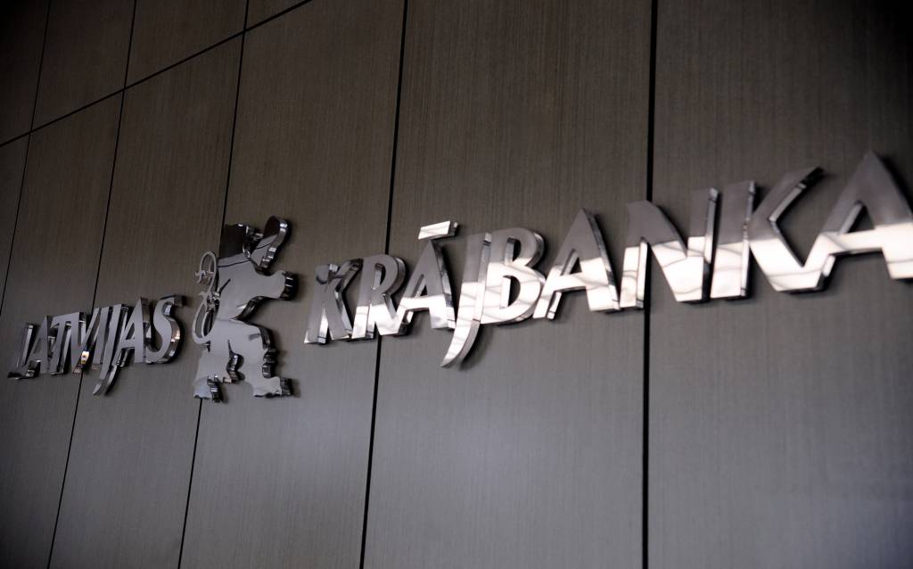 Sāk kriminālvajāšanu par līdzekļu piesavināšanos no Krājbankas