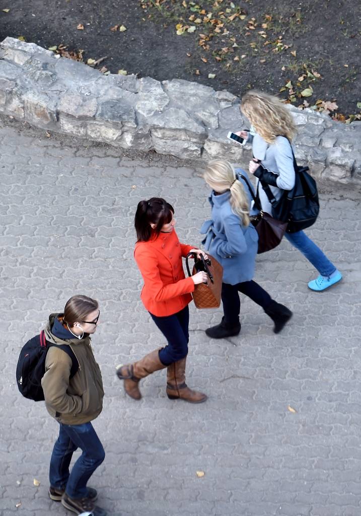 Eksperiments: Latvijas jauniešu labās angļu valodas zināšanas ir vien mīts