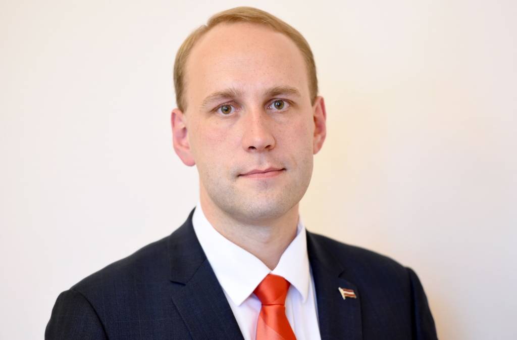 Krieviņš: Ar 1.janvāri Valsts kancelejā sāksim visu no «baltas lapas»