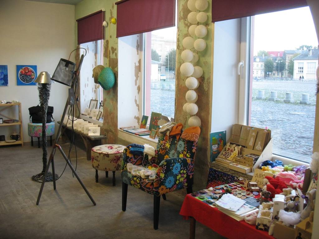 "Ideju bode" izveido interneta veikalu