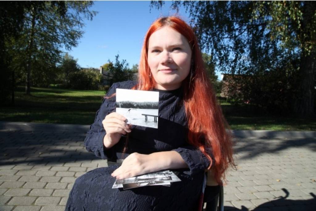 Rada melnbaltas pastkartes 