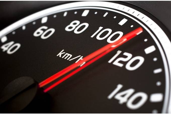 Septembrī uz ceļiem lielākais ātruma pārkāpums - 185 kilometri stundā