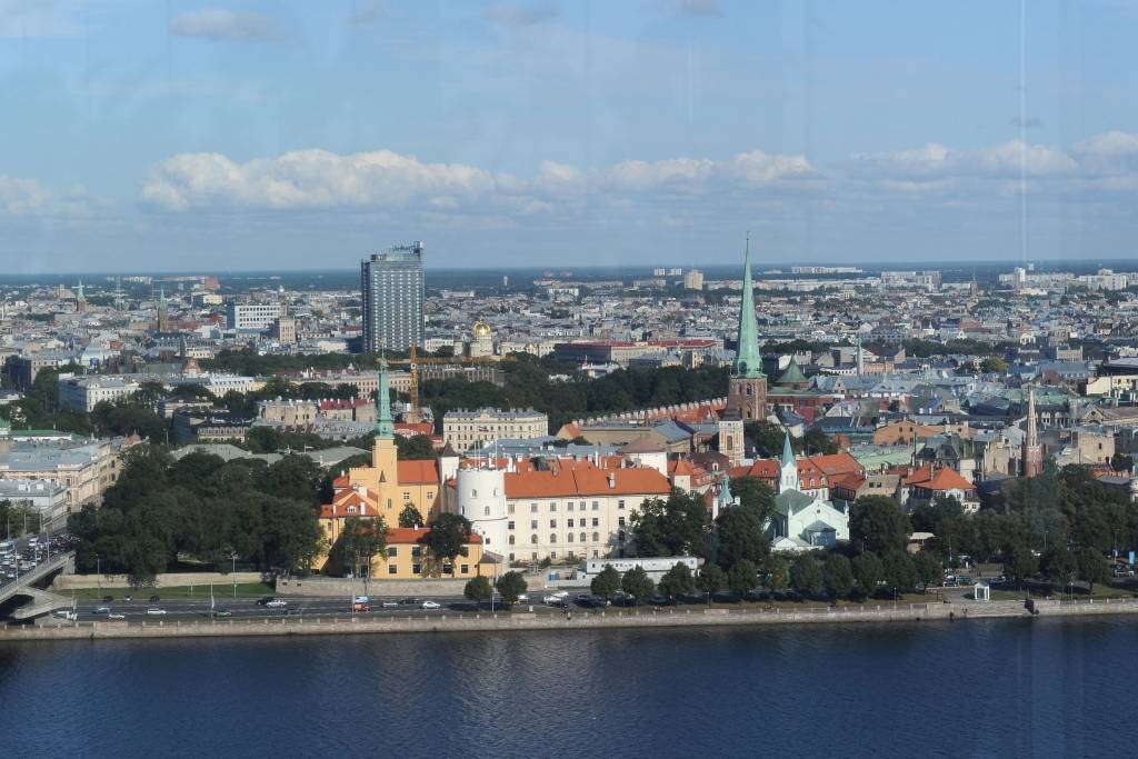 Mājokļu tirgus pavērsiena gaidās