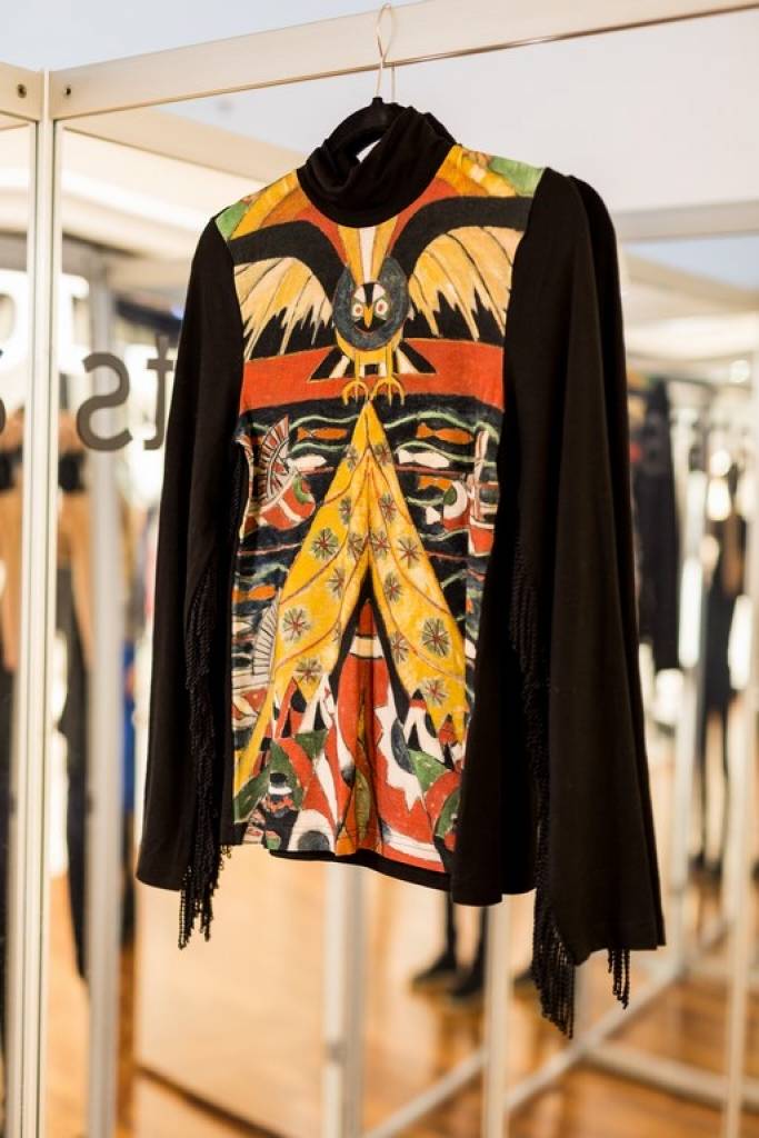 Wear-Arts: Pasaulē un Latvijā zināmu mākslinieku darbi - tērpos