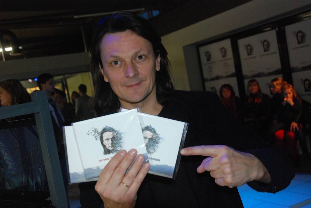 FOTO.VIDEO: Ivo Fomins prezentē jauno albumu "Nekas jau nebeidzas"