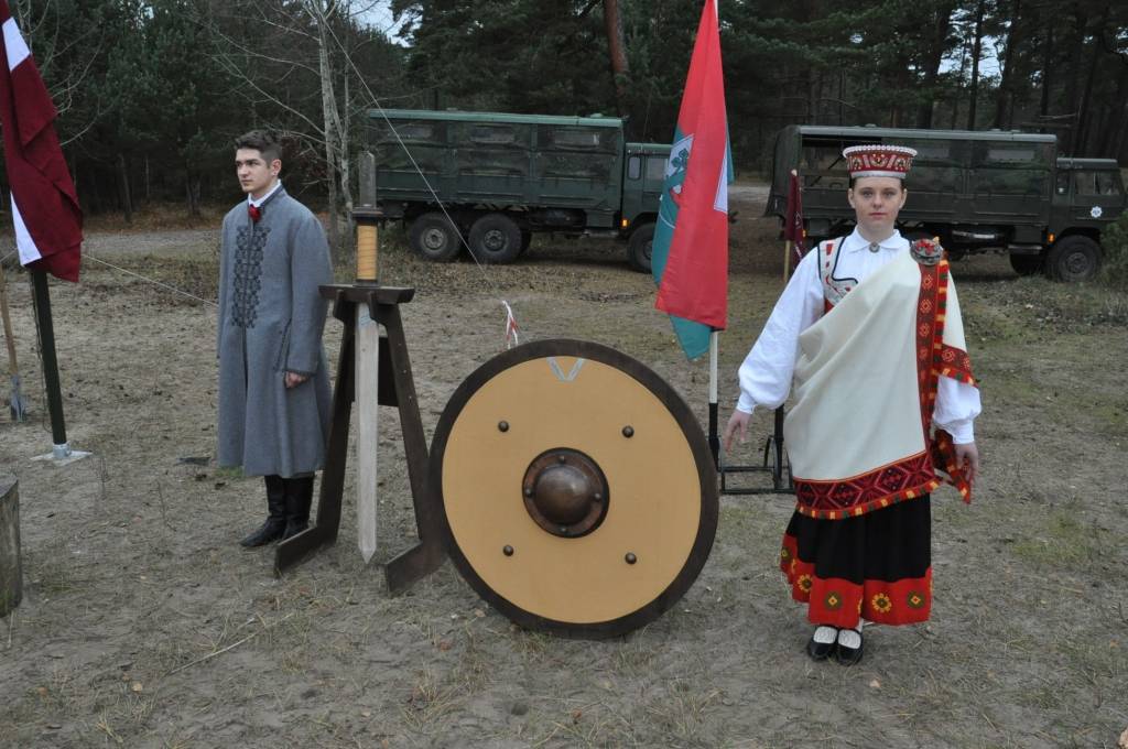 Jaunsargi cīnās par Lāčplēša balvu