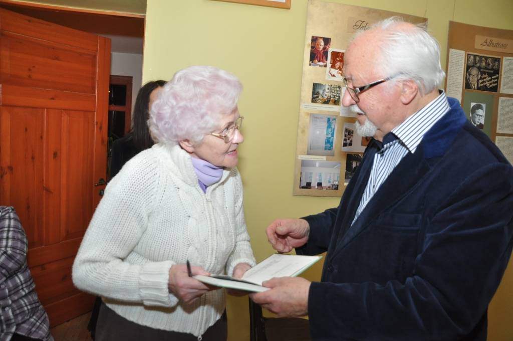 Streičs: “Baigi neciešu latvisko mazvērtību”