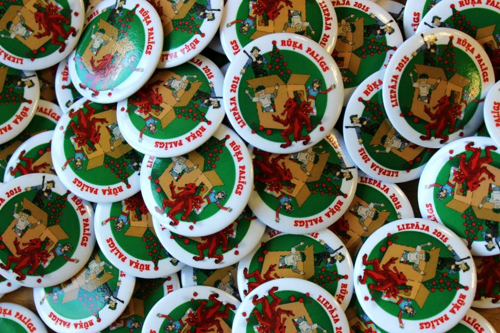 Aicina mazos liepājniekus kļūt par Ziemassvētku vecīša palīgiem