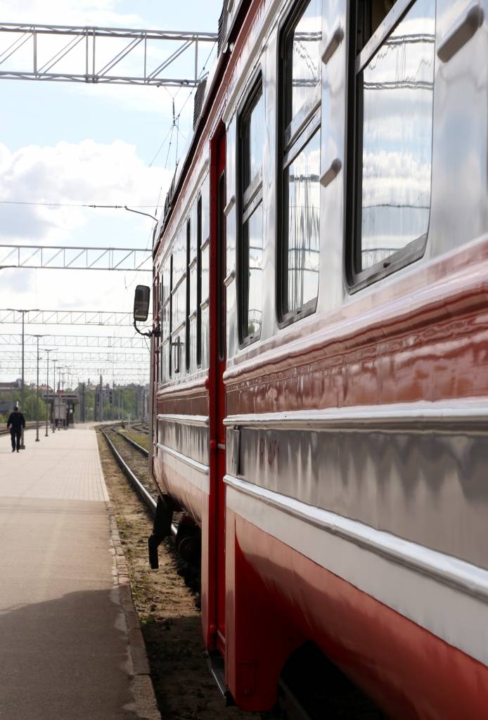 Papildināta - IUB ļauj Pasažieru vilcienam turpināt jauno vilcienu iepirkumu