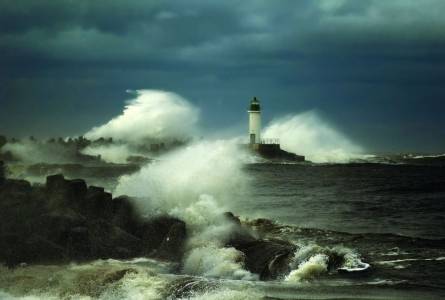  Sinoptiķi brīdina, ka turpmākās rīta stundas vējš kļūs spēcīgāks 