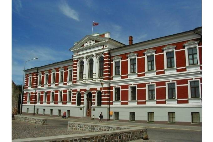 Liepājas dome nekad nav saņēmusi šaubīgus piedāvājumus aizņemties lielas naudas summas