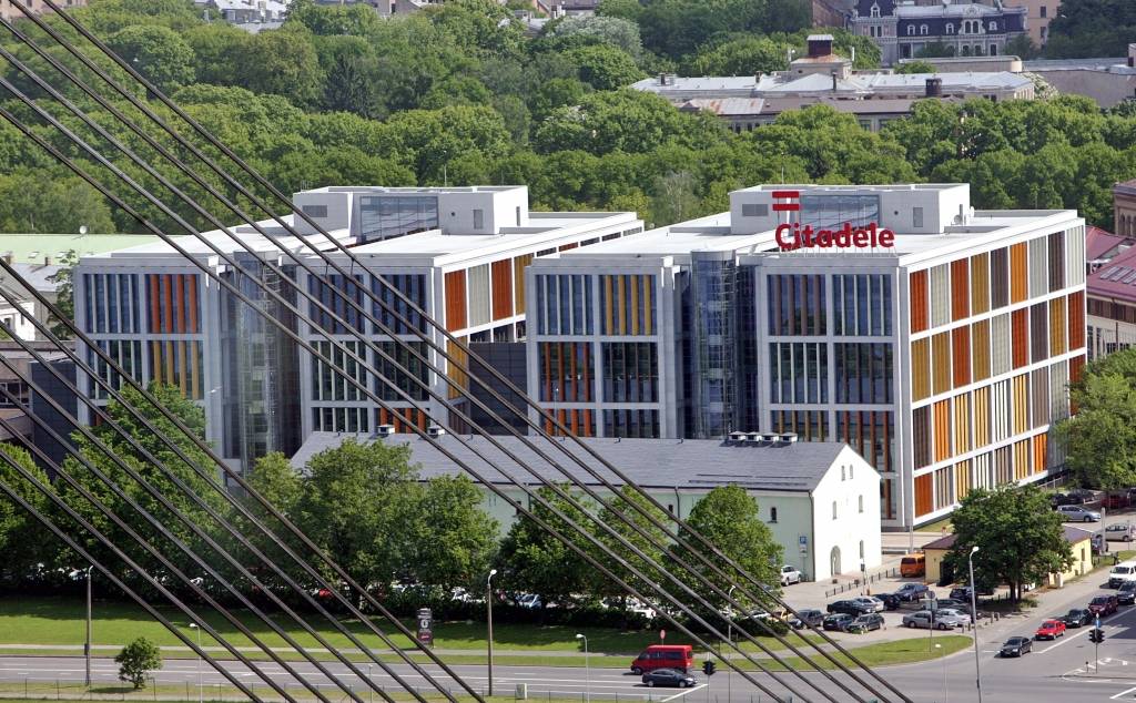 Komisija: Bankas Citadele pārdošanas cena neatbilda tās patiesajai vērtībai