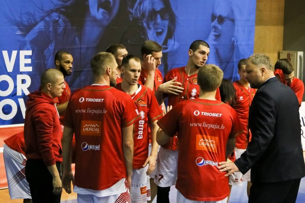 "Liepāja"/"Triobet" komanda nespēj sagādāt pirmo zaudējumu "Vytautas" basketbolistiem