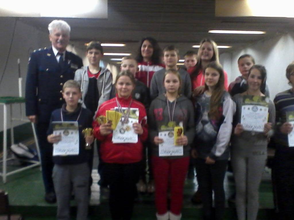 Liepājas rajona Sporta skolas jaunie šāvēji triumfē Latvijas Jaunatnes čempionātā