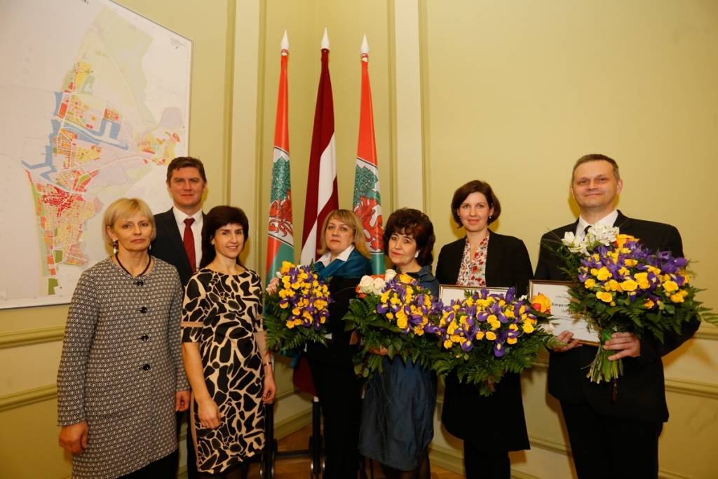 Pasniedz Liepājas pilsētas Gada balvu zinātnē