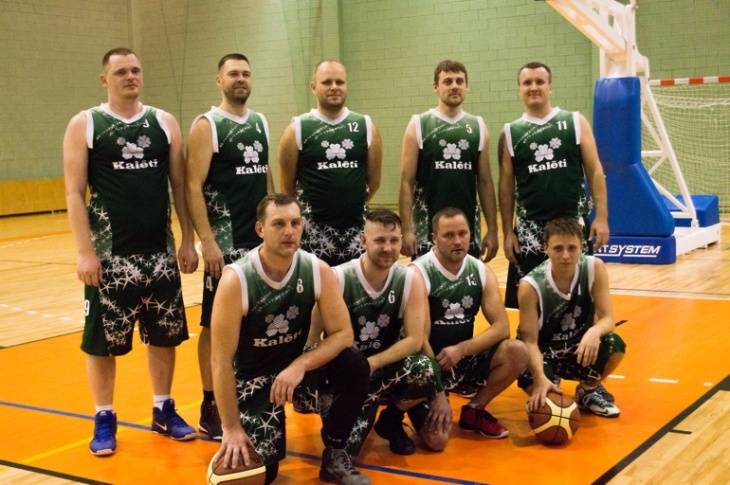 "Kalētu" basketbolisti kļūst par Priekules novada čempioniem 