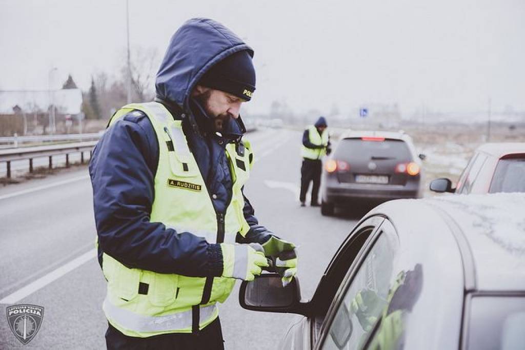 Līdz pat 3.janvārim satiksmes dalībniekus sagaida plaši policijas reidi